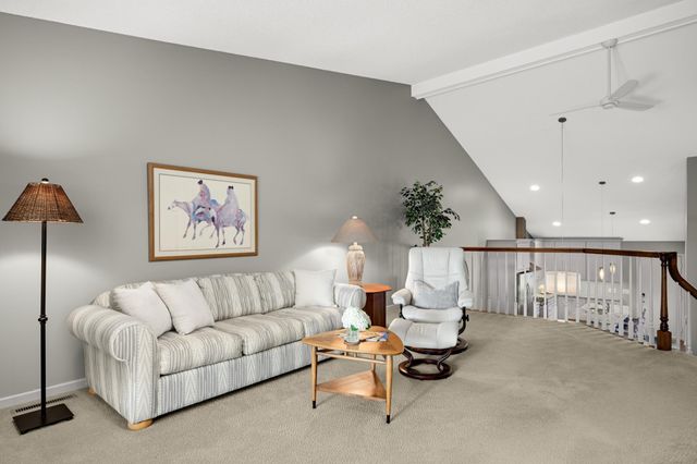 11887 Minnetonka Boulevard, Minnetonka, MN 55305