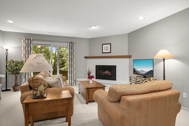 11887 Minnetonka Boulevard, Minnetonka, MN 55305