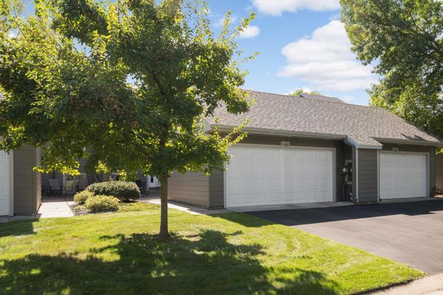 11887 Minnetonka Boulevard, Minnetonka, MN 55305