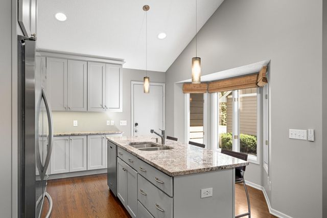 11887 Minnetonka Boulevard, Minnetonka, MN 55305