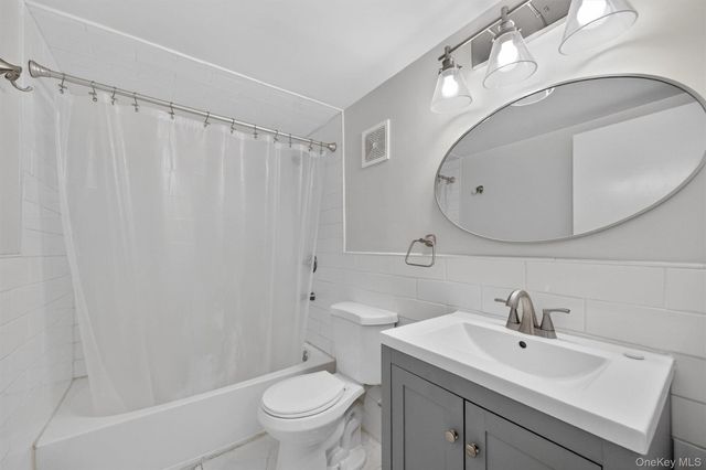 810 Blooming Grove Turnpike 60, New Windsor, NY 12553
