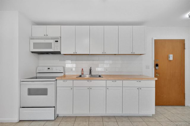 810 Blooming Grove Turnpike 60, New Windsor, NY 12553