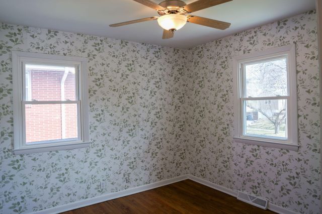 1414 MARSHALL Avenue, Council Bluffs, IA 51503