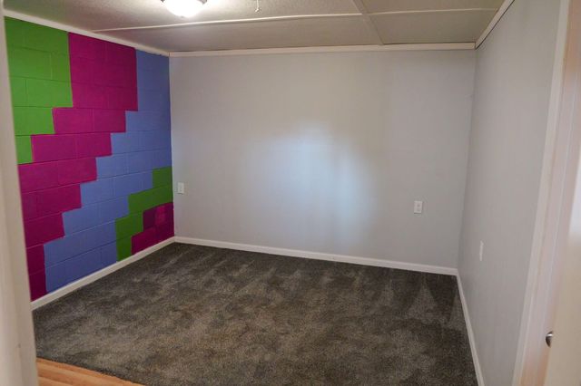 1414 MARSHALL Avenue, Council Bluffs, IA 51503