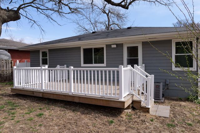 1414 MARSHALL Avenue, Council Bluffs, IA 51503