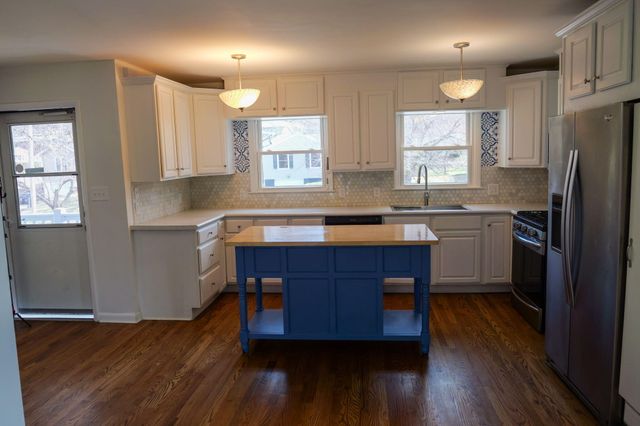 1414 MARSHALL Avenue, Council Bluffs, IA 51503