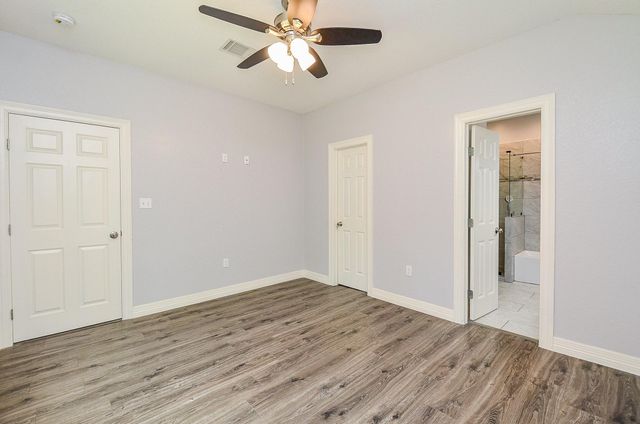 3153 Christie Street, Houston, TX 77026
