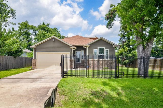 3153 Christie Street, Houston, TX 77026