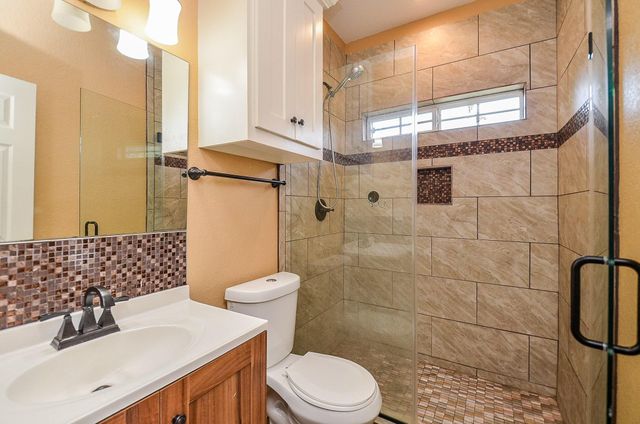 3153 Christie Street, Houston, TX 77026