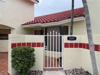 1511 San Remo Cir 1511, Homestead, FL 33035