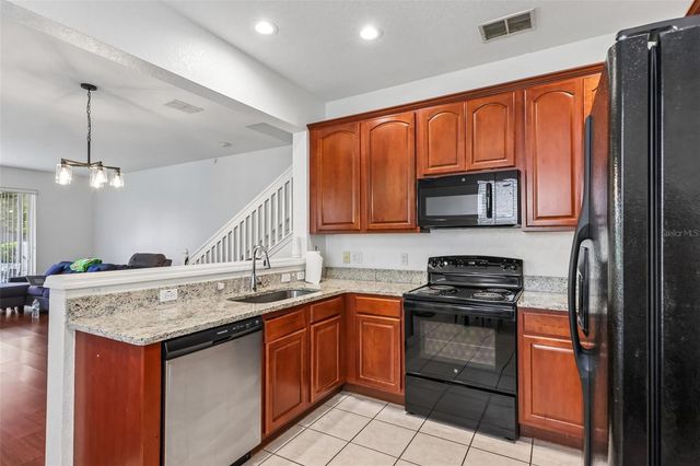 15054 BELLINKOFF LANE, Orlando, FL 32828