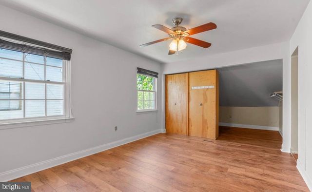 64 HAMPTON GATE DR, Sicklerville, NJ 08081