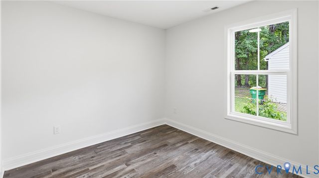 2008 New York Ave, Hopewell, VA 23860