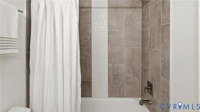 2008 New York Ave, Hopewell, VA 23860