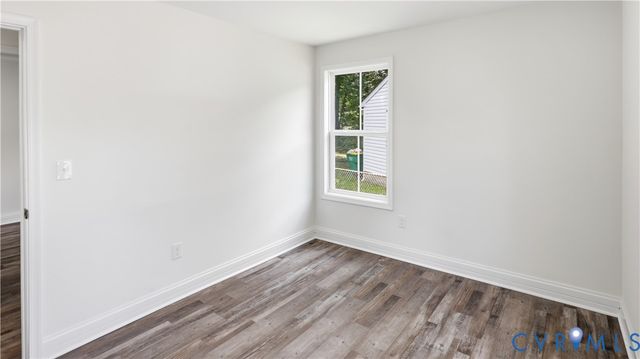 2008 New York Ave, Hopewell, VA 23860