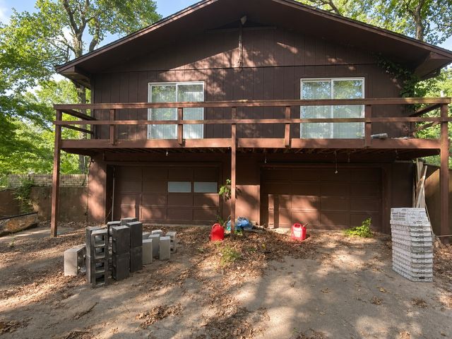 105 Elaine Drive, Gun Barrel City, TX 75156