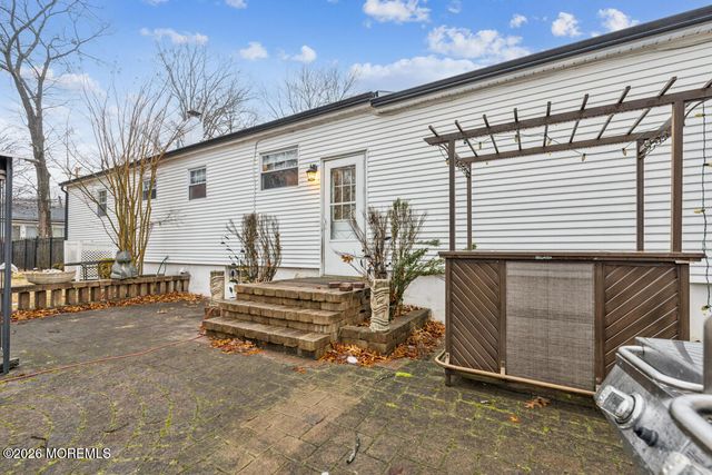 2 Northgate Drive, Howell, NJ 07731