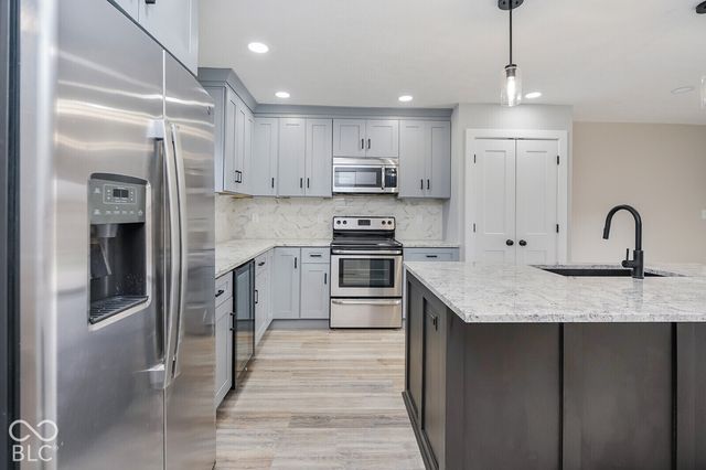 11331 Bloomfield Court, Indianapolis, IN 46259