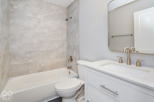 11331 Bloomfield Court, Indianapolis, IN 46259