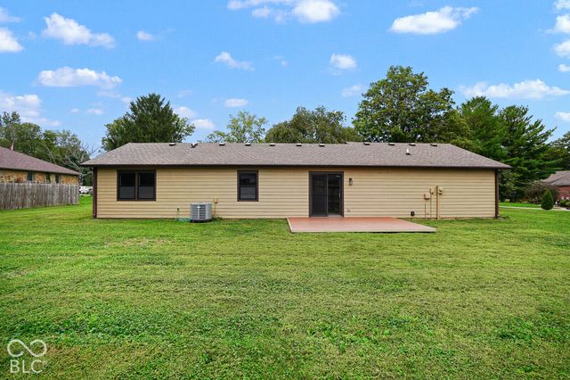 11331 Bloomfield Court, Indianapolis, IN 46259
