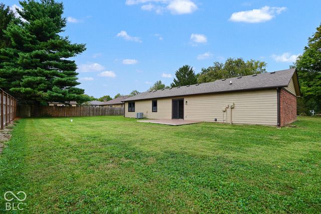 11331 Bloomfield Court, Indianapolis, IN 46259