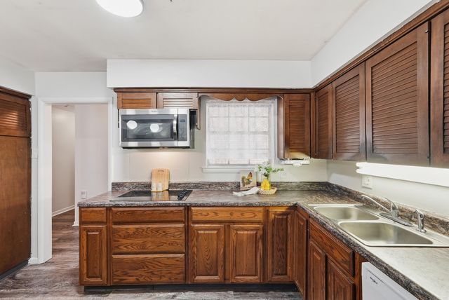 1939 Arrowhead, North Little Rock, AR 72118