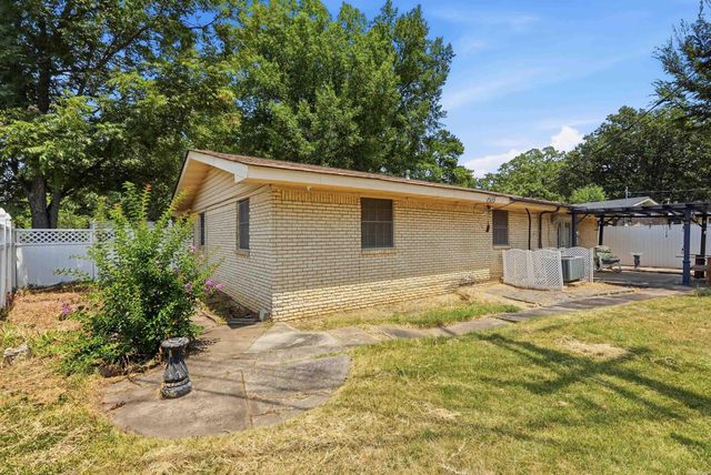 1939 Arrowhead, North Little Rock, AR 72118