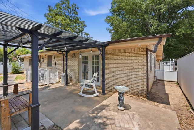 1939 Arrowhead, North Little Rock, AR 72118