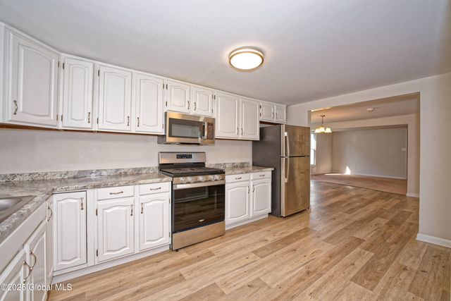 901 Adams Street, Rotterdam, NY 12306