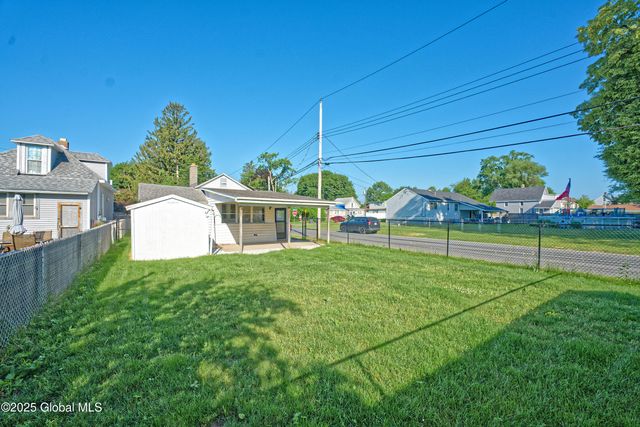 901 Adams Street, Rotterdam, NY 12306