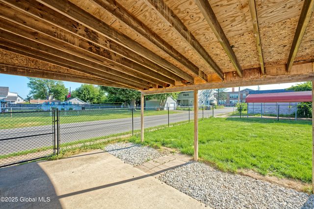 901 Adams Street, Rotterdam, NY 12306