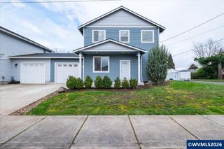 66 N 8th St, Lebanon, OR 97355