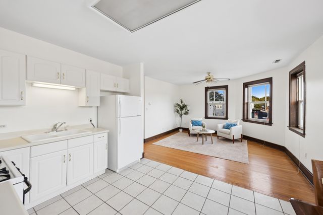 6750 16th Street B, Berwyn, IL 60402