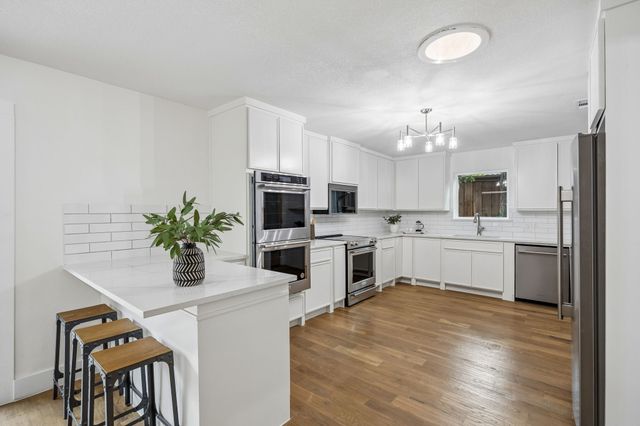 108 Forest Hill Drive, Trophy Club, TX 76262