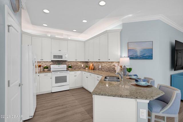 310 Coral Reef Way, Daytona Beach, FL 32124