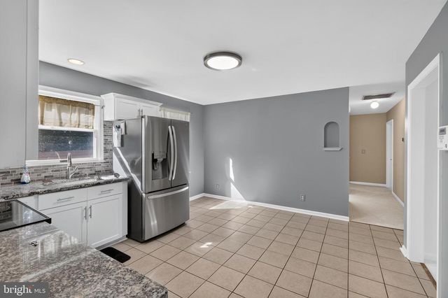9330 SPRINGS RD, Warrenton, VA 20186
