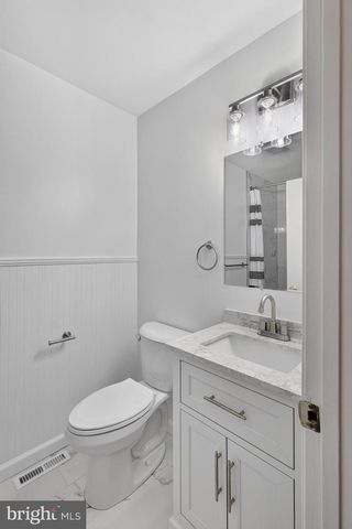 9330 SPRINGS RD, Warrenton, VA 20186