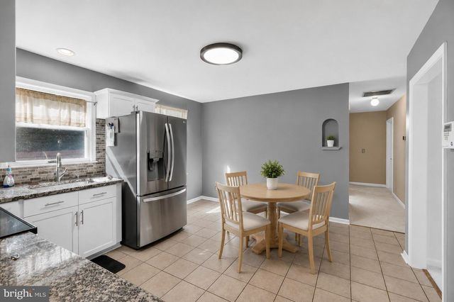 9330 SPRINGS RD, Warrenton, VA 20186