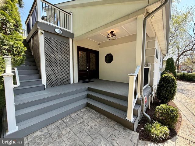 1921 WARE RD, Falls Church, VA 22043