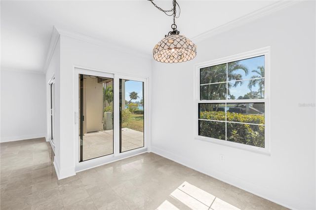 509 PLAZA SEVILLE COURT 19, Treasure Island, FL 33706