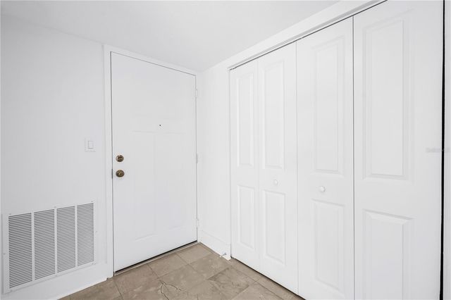 509 PLAZA SEVILLE COURT 19, Treasure Island, FL 33706