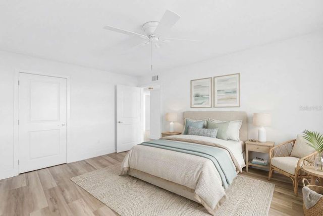 509 PLAZA SEVILLE COURT 19, Treasure Island, FL 33706