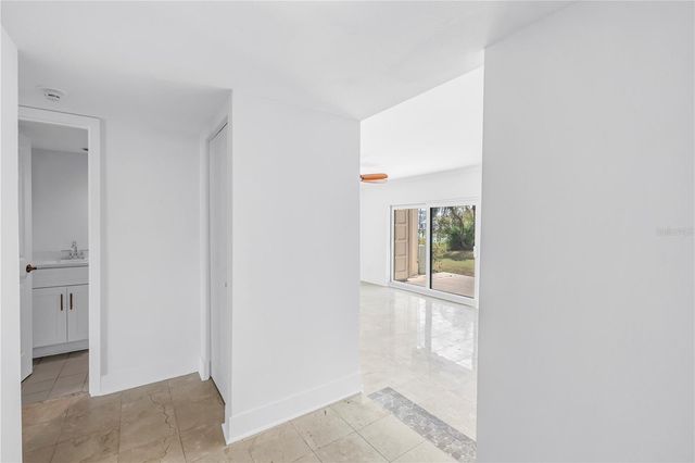 509 PLAZA SEVILLE COURT 19, Treasure Island, FL 33706