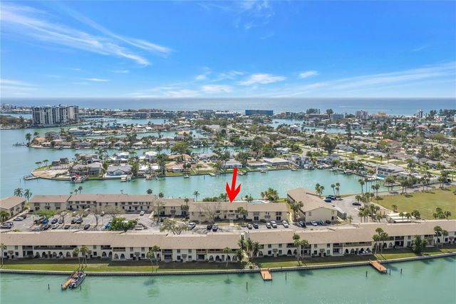 509 PLAZA SEVILLE COURT 19, Treasure Island, FL 33706