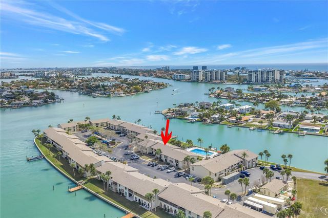 509 PLAZA SEVILLE COURT 19, Treasure Island, FL 33706