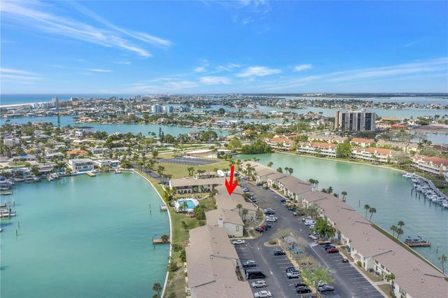 509 PLAZA SEVILLE COURT 19, Treasure Island, FL 33706