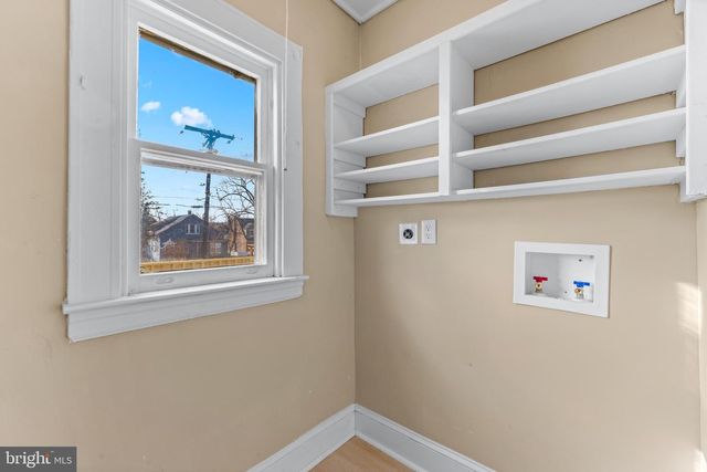 2915 KILDAIRE DR, Baltimore, MD 21234