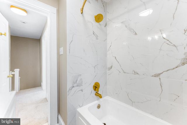 2915 KILDAIRE DR, Baltimore, MD 21234