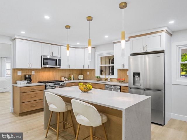 54 E STOKES RD, Willingboro, NJ 08046