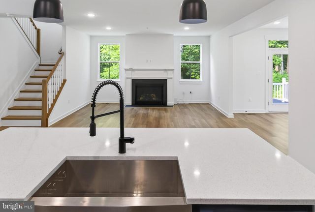 15717 TIERRA DR, Silver Spring, MD 20906